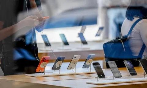 Tin buồn cho người chờ iPhone 18