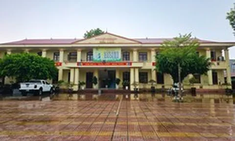 Vụ hiệu trưởng ở Ninh Bình 'đập bàn, ném cốc': Lãnh đạo phường thông tin