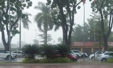 Hà Nội mưa to, có nơi trên 150mm