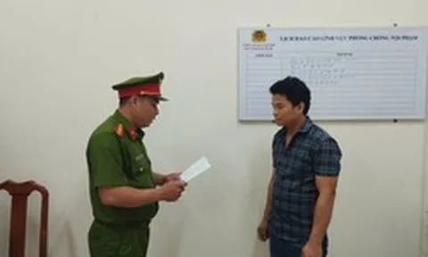 Khởi tố, cấm đi khỏi nơi cư trú với Trần Văn Chùm SN 1991