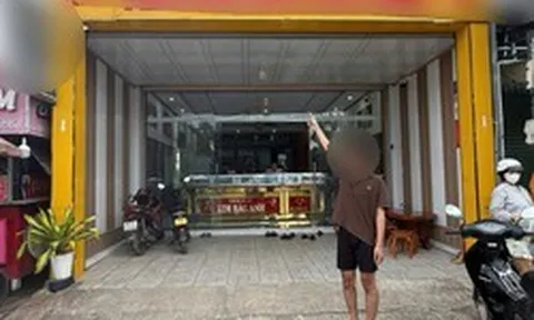 Công an bắt khẩn cấp một sinh viên đại học SN 2007 sau khi nhận trình báo của chủ tiệm vàng