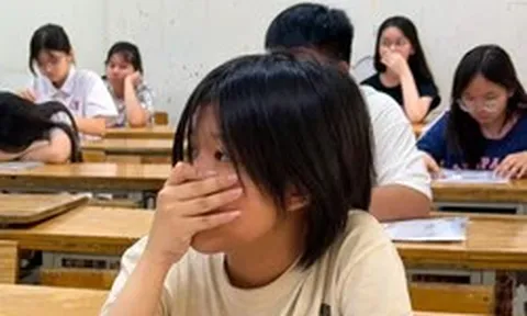Hà Nội tiến tới bỏ thi vào lớp 10: Nỗi lo 'học bạ đẹp'