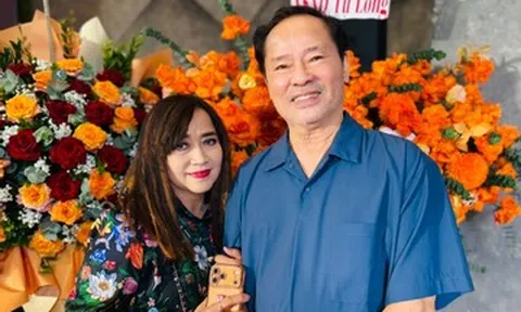 Diễn viên Dũng Nhi 'Bí thư tỉnh ủy' tuổi 80 vẫn 'sợ vợ, nghe lời nhuộm tóc đen'