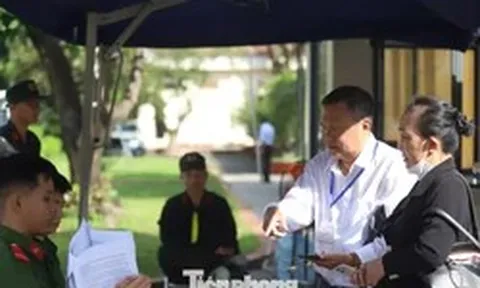 An ninh siết chặt trước giờ tòa tuyên án 227 bị cáo trong đại án ma túy VN10