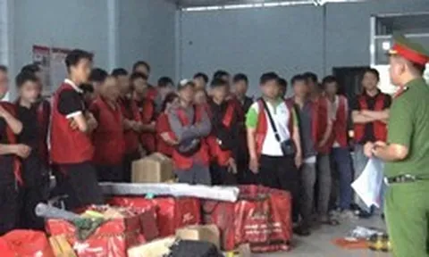 Công an đồng loạt ra quân kiểm tra 4 cơ sở giao hàng, xét nghiệm ma túy đột xuất 77 shipper