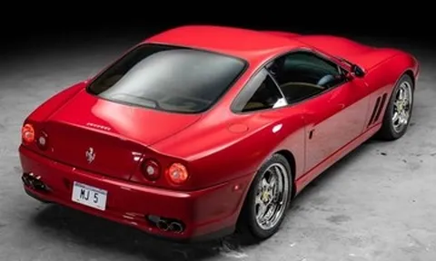 Điểm đặc biệt trên siêu xe Ferrari 550 của Michael Jordan sắp được đấu giá