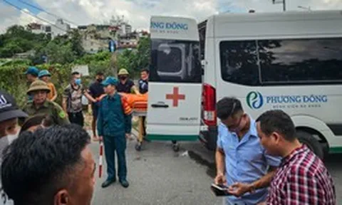 Ba năm, hai lần mất người thân, mẹ nam sinh khóc nghẹn đón con về