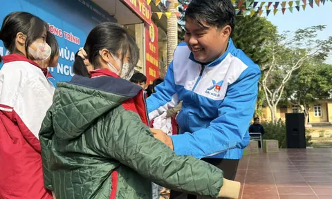 Trương Chấn Sang: Viết tiếp hành trình yêu thương những ngày cuối năm 2022