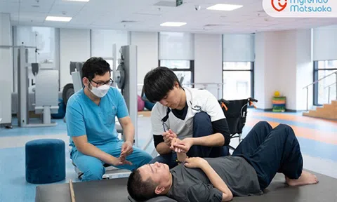 Myrehab Matsuoka ký kết hợp tác tập đoàn EMS Nhật Bản, đẩy mạnh đào tạo đội ngũ y bác sĩ