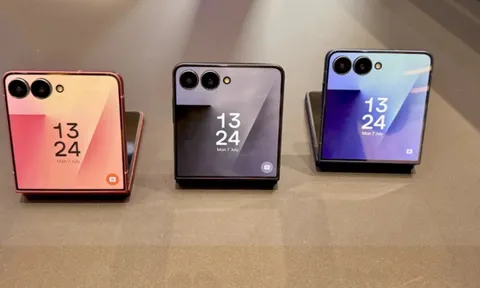 Kỳ vọng thiết kế mỏng nhẹ hơn trên Samsung Z Flip 8