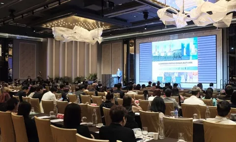 Amway Việt Nam được vinh danh Top 5 doanh nghiệp tiêu biểu ASEAN và Top 5 thương hiệu/sản phẩm nổi tiếng ASEAN 2026